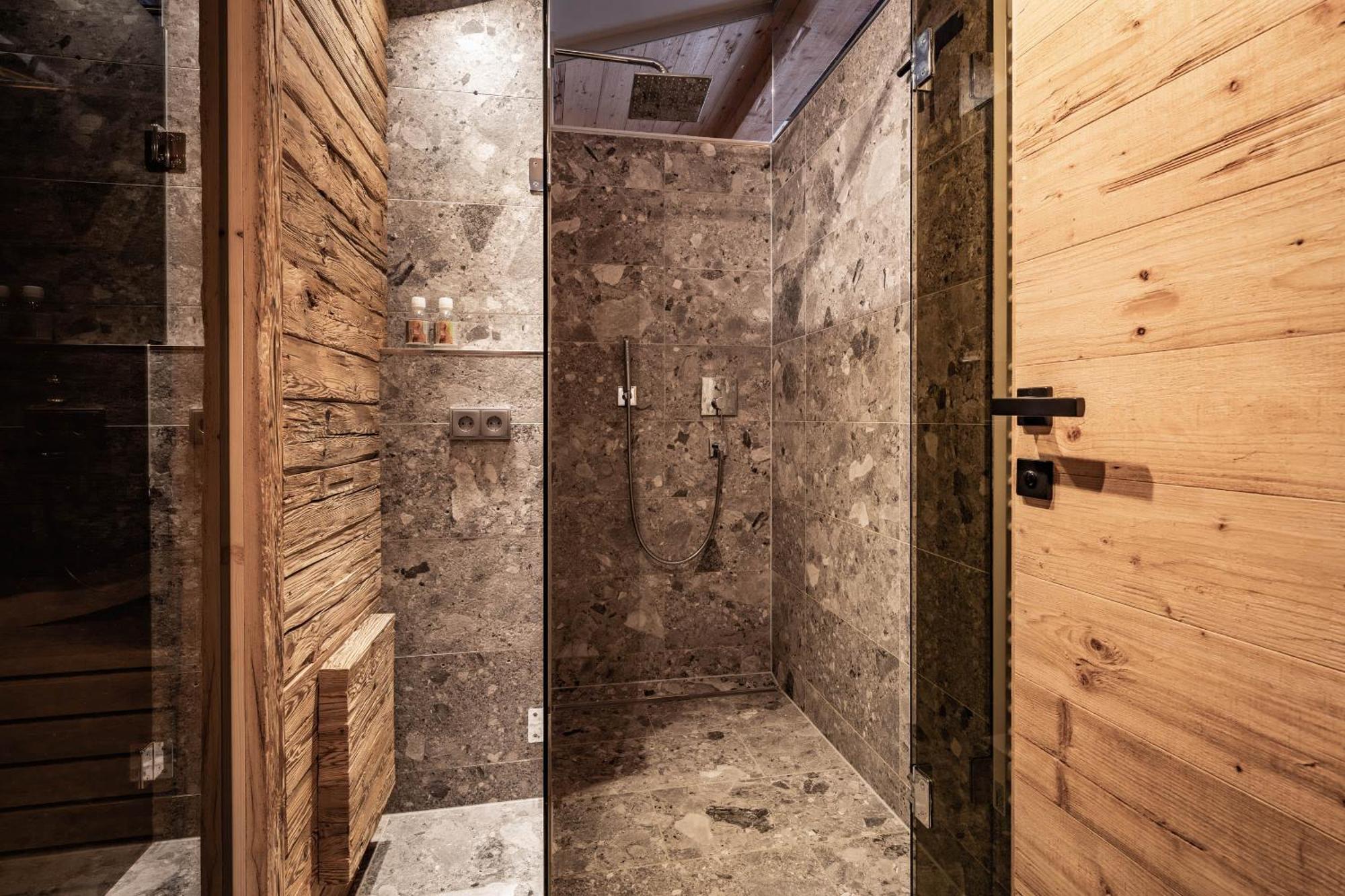 Ferienwohnung Loft In The Alps Penthouse Schwendau Exterior foto